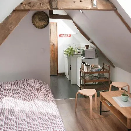 Cosy A Proximite De Bayeux *